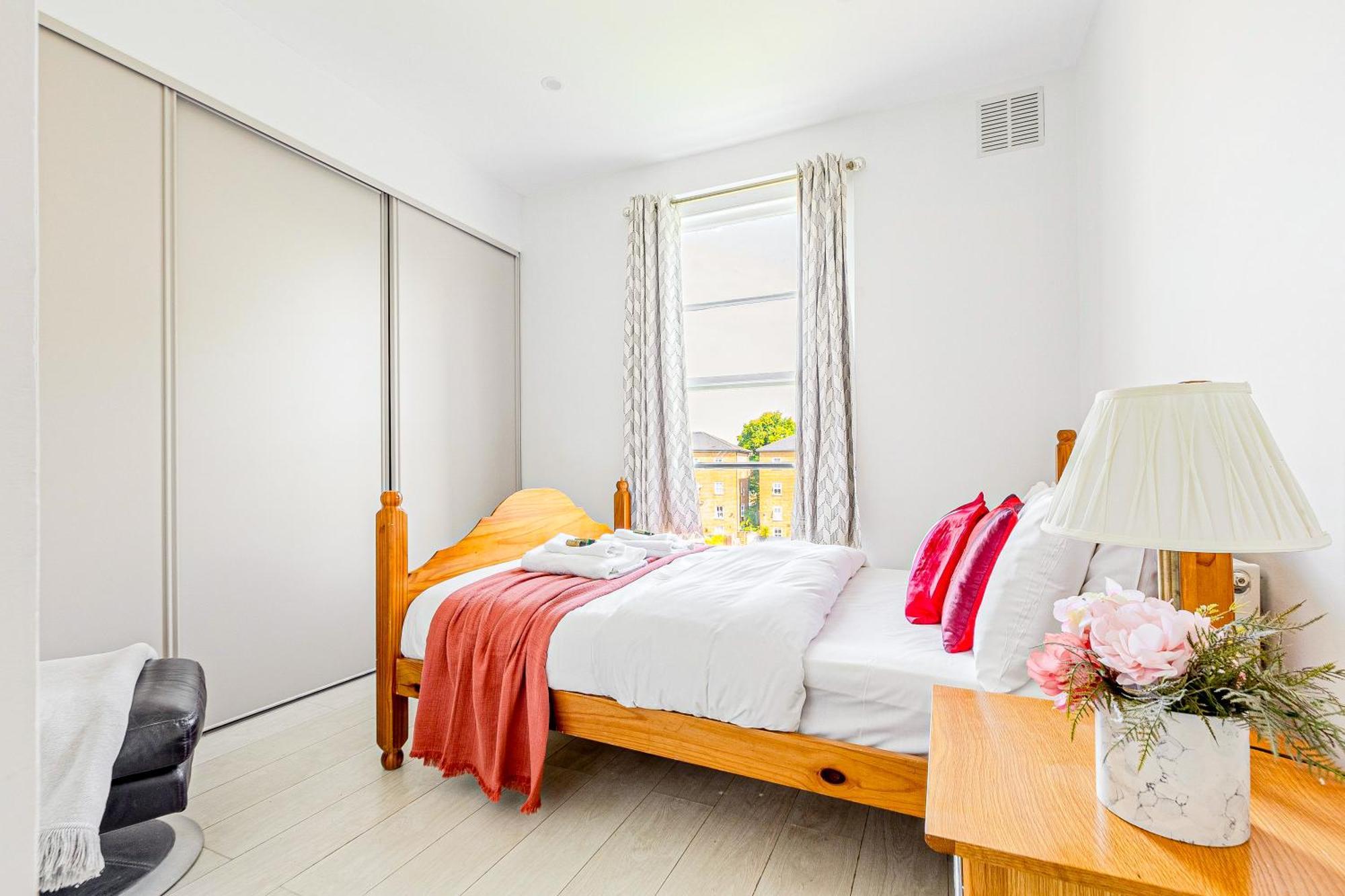 New Listing 2br Flat, 1min To Hampstead St Apartamento