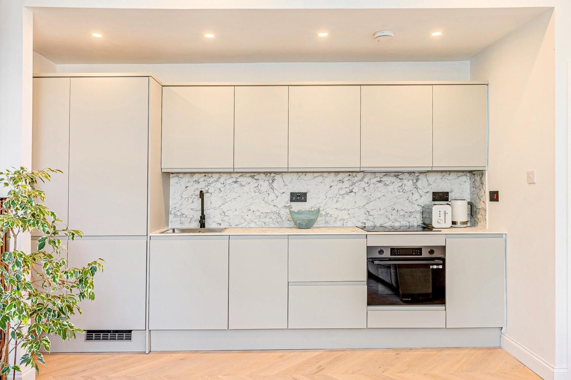 New Listing 2br Flat, 1min To Hampstead St Apartamento
