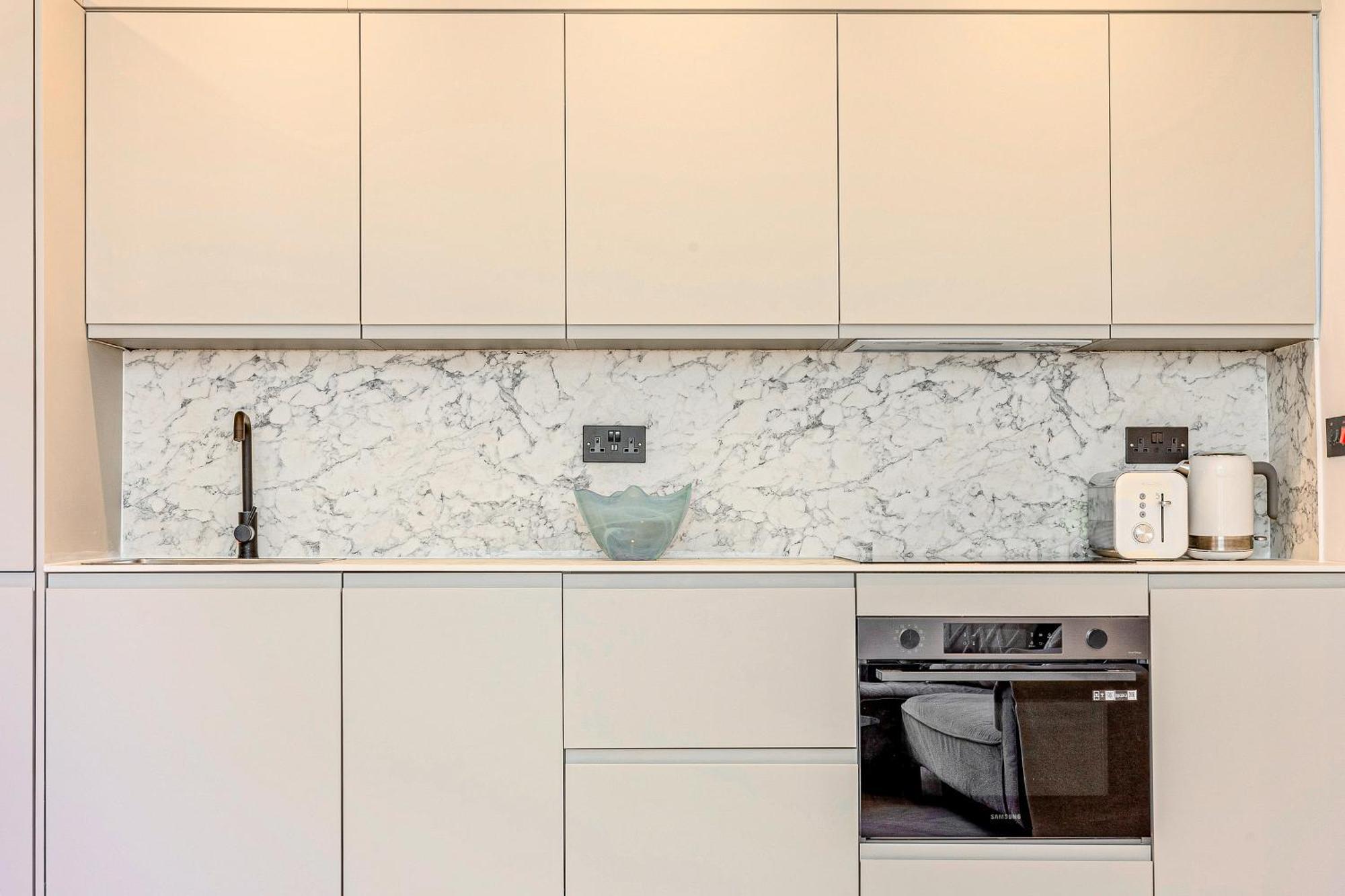 New Listing 2br Flat, 1min To Hampstead St Apartamento *